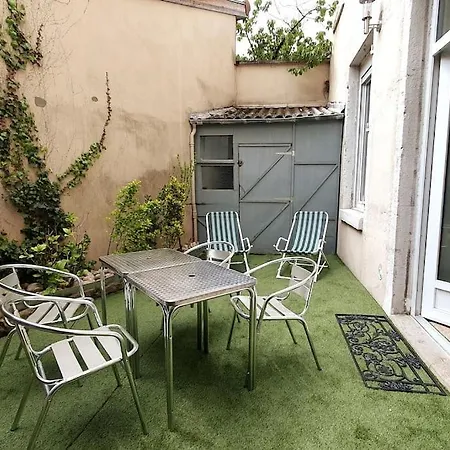 Classe 4 Etoiles - Cybele - Centre 2 Chambres, Cour Privative Et Garage Vienne (Isere)