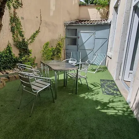 Classe 4 Etoiles - Cybele - Centre 2 Chambres, Cour Privative Et Garage Apartment Vienne (Isere)